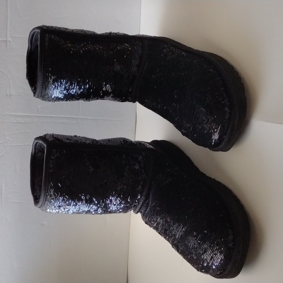 UGG Classic Cosmos Sequin Black  Women's Booties 7 - Picture 2 of 9